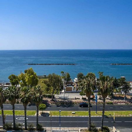 Zavos Marathon Beach Apartments Limasol Buitenkant foto